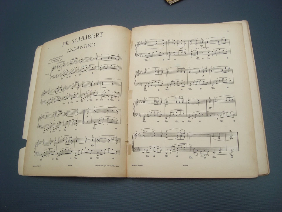 Klassische Klavier Notenschule: Leichte Klassiker Schule- Schott-  Antiquarisch - Bild 3 von 4