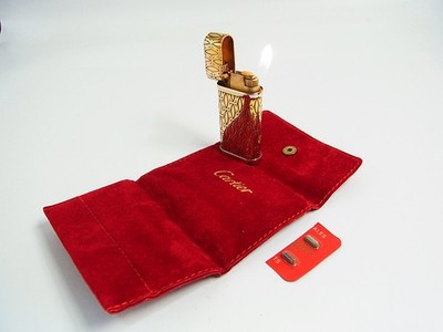 Working Cartier Gas Lighter Cigar Burner Gold 2C Logo with Pouch & 2pcs flint