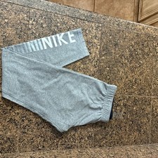 Nike Women's Heather Grey Spell Out Graphic Leggings