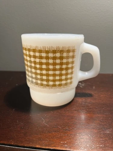 1 Vtg Fire King Yellow Gingham Coffee Mug Milk Glass D Handle Stackable Preowned