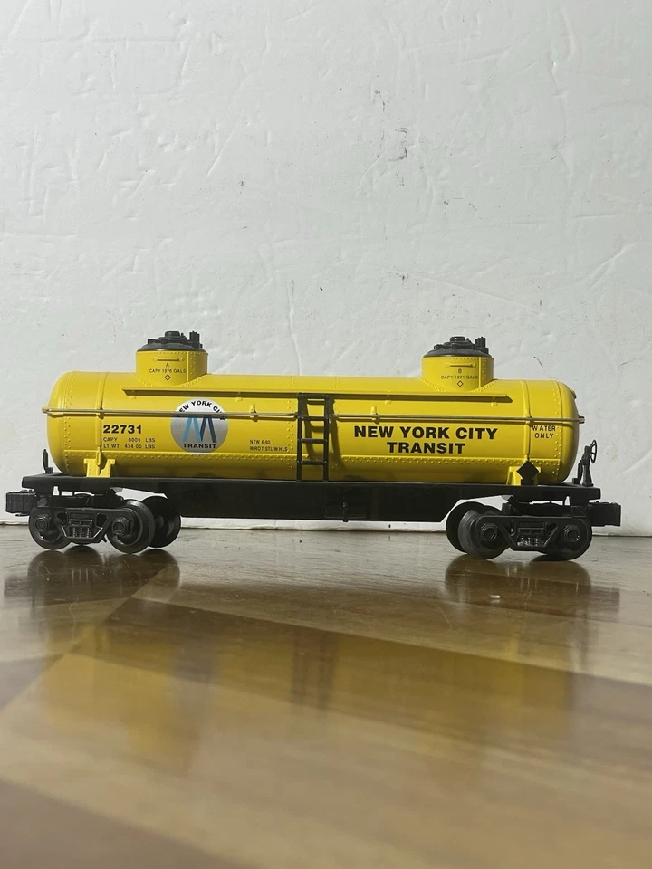 K-Line K635-8015 New York City Transit NYC O Scale Double Dome Tank Car w/ Box - Image 4 of 4