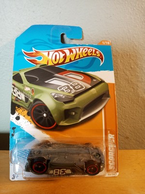 hot wheels upside down track