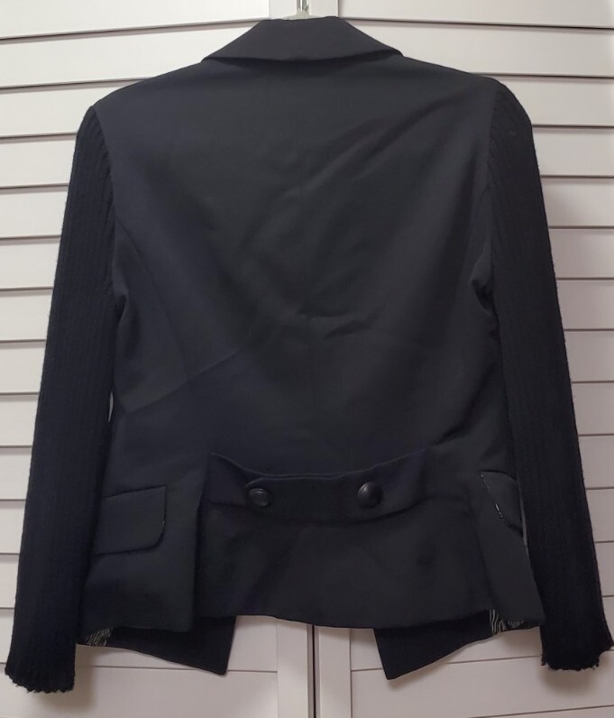 【関税・送料込み】VERSACE BLACK WOOL CASUAL JACKET Versus Gianni Versace Blazer Jacket Black Button Ribbed Wool