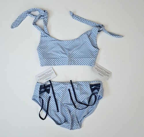 Well Dressed Wolf Wildling NWT S Juniors (14-16) Dots Blue Bikini Swim LA1-317 - Picture 2 of 5