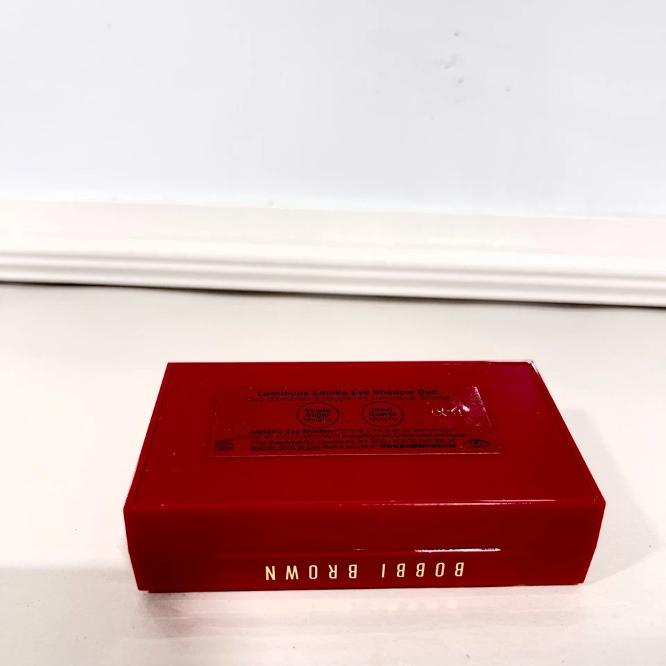 Bobbi Brown Gilded Gleam Eyeshadow DUO color Suede Sugar and Steel Quartz 0.9oz - Image 3 of 3