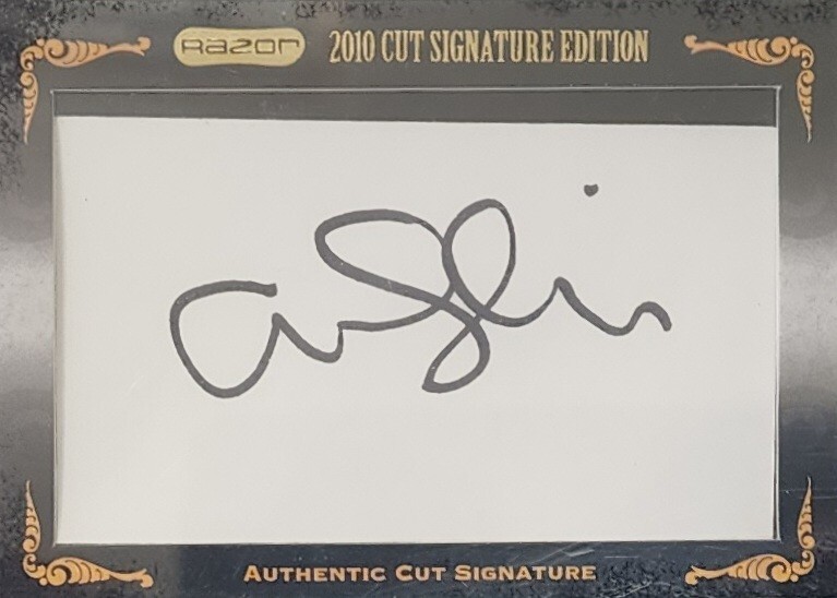 AMANDA SEYFRIED 2010 Razor CUT SIGNATURE AUTOGRAPH Auto #'d 2/6