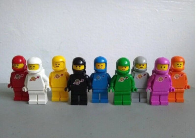 LEGO Minifigur Classic Space Man Spaceman diverse Farben zur Auswahl