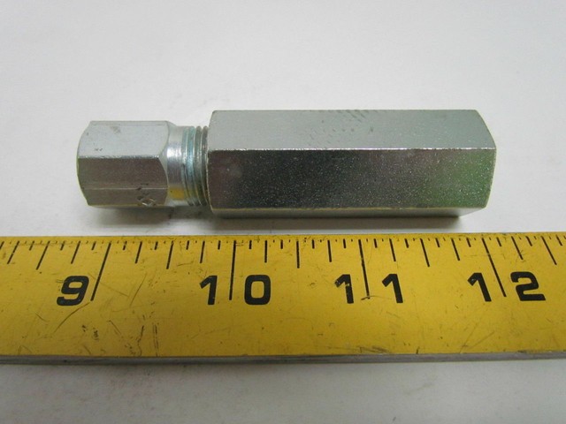 Graco 114243 114 243 Un 3 0375 C Check All Valve Check Valve 1 4 X 3 8 Nptf Ebay