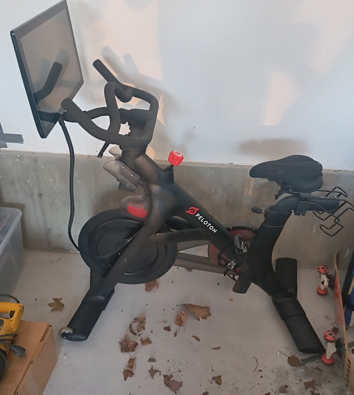 Peloton Indoor Cycling Bike, Touchscreen, Adjustable Seat, Bottle Holder, Black