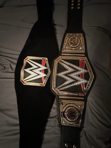 WWE World Heavyweight Champion Championship Belt w/ Side Plate Black Gold