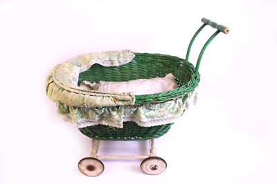 alter Vintage Korb Puppenwagen Stubenwagen Puppenbett Sonnendach Retro  Rattan | eBay.de
