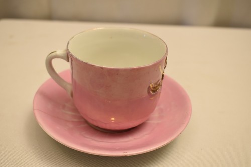 Antique Pink Luster & Gold Tea cup & Saucer Christmas Poinsettia Souvenir Ware" - Picture 3 of 9