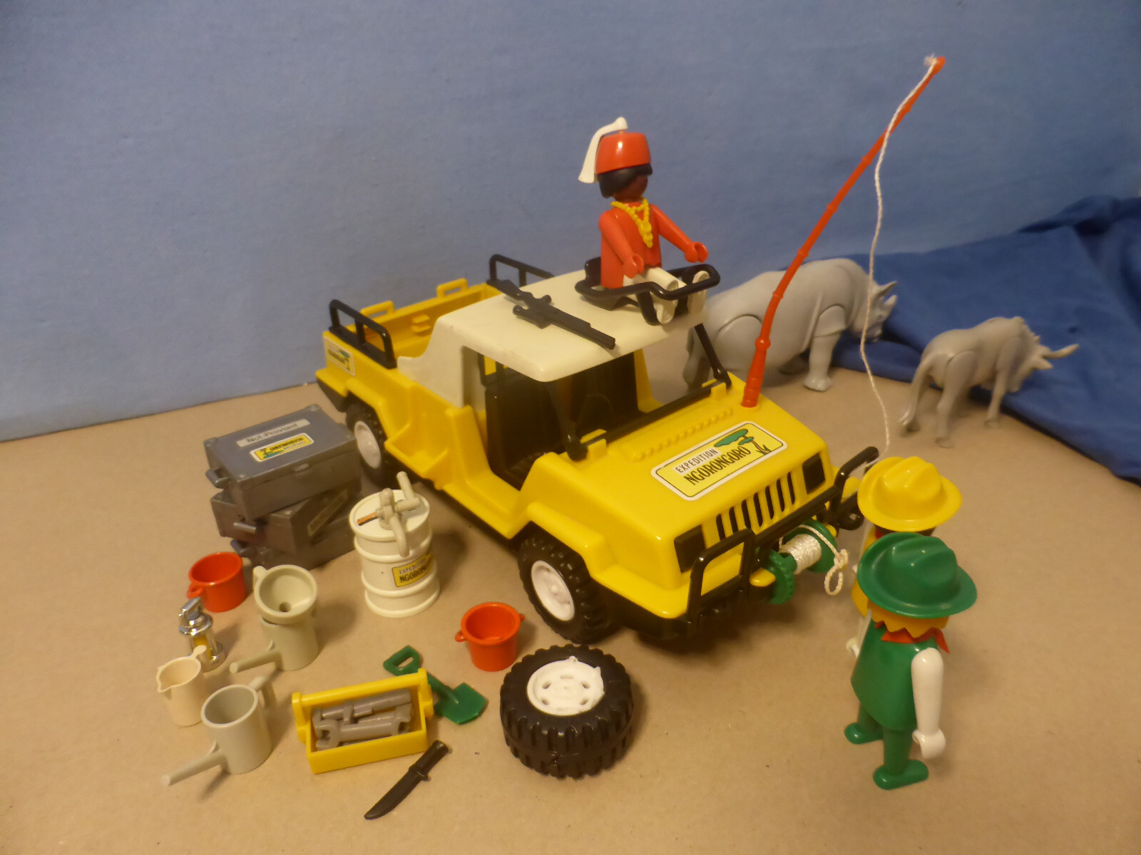 Playmobil Safari Jeep Auto 3528 Ngorongoro + extra Nashorn eBay