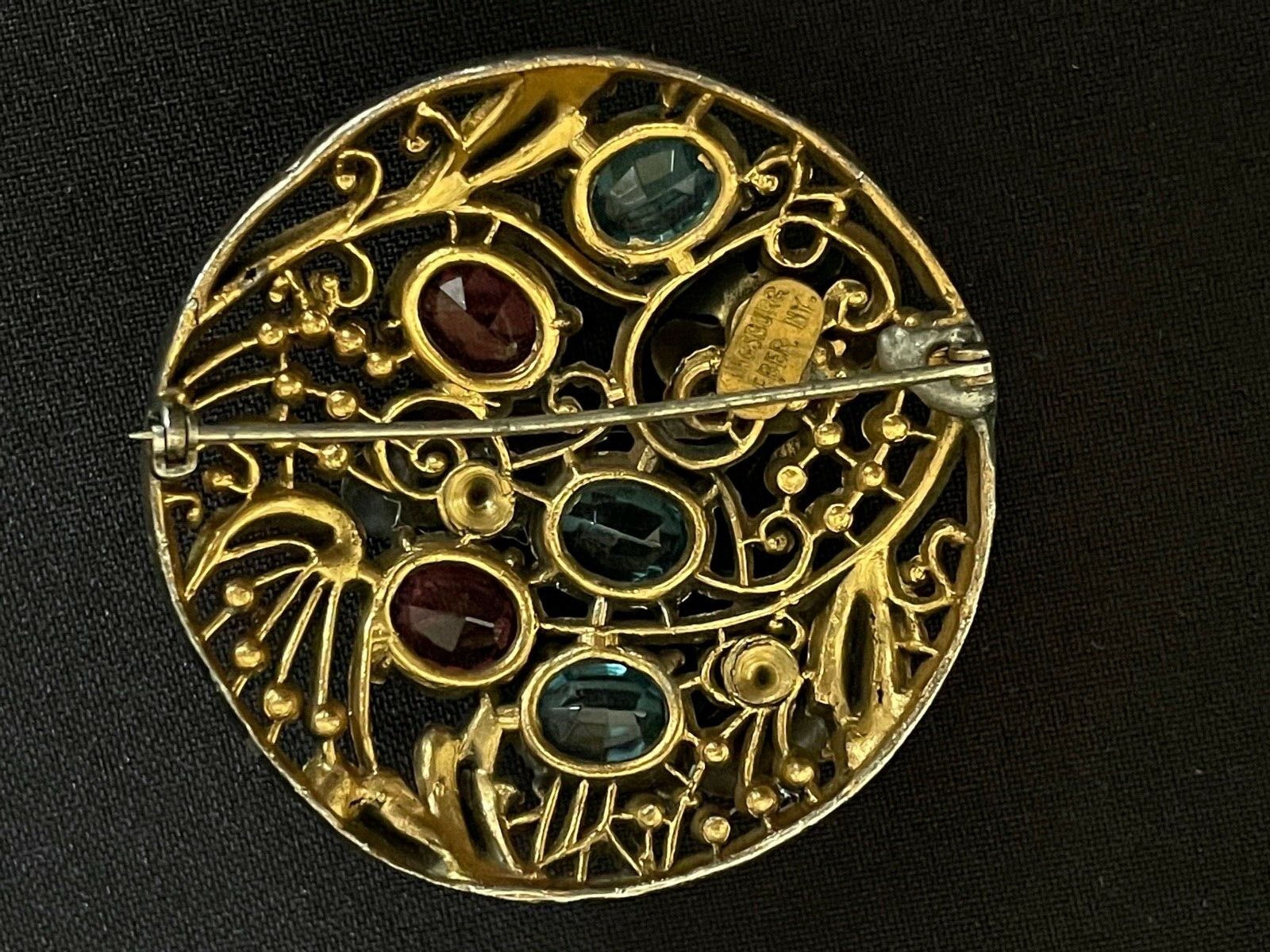 Stunning & Rare Vintage Kingsburg er NY Pin Brooch… Gem