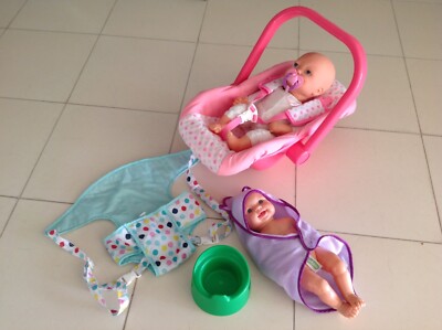 doll capsule carrier