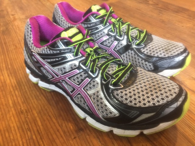 asics gt 2000 2 womens