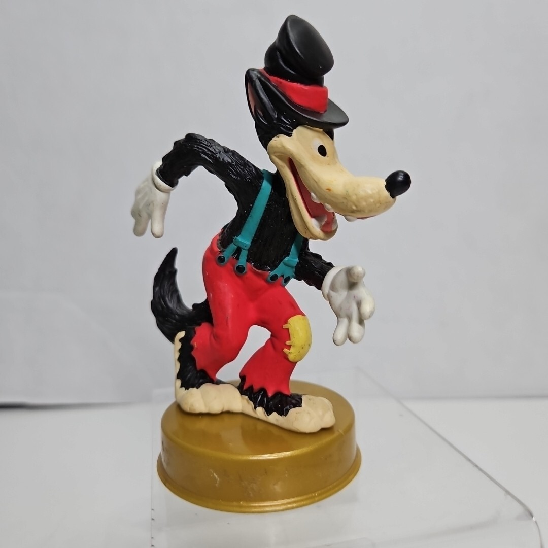 McDonald's 2002 Disney 100 Years of Magic BIG BAD WOLF 1933 Meal