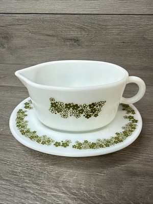 VTG Pyrex Corning Corelle Crazy Daisy Spring Blossom, Gravy Boat & Saucer Plate