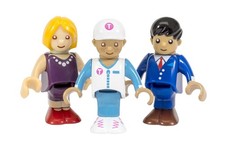 Brio Village Family Figure Set 33951