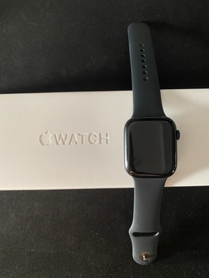 Apple Watch Series 8 Midnight Aluminum 45mm