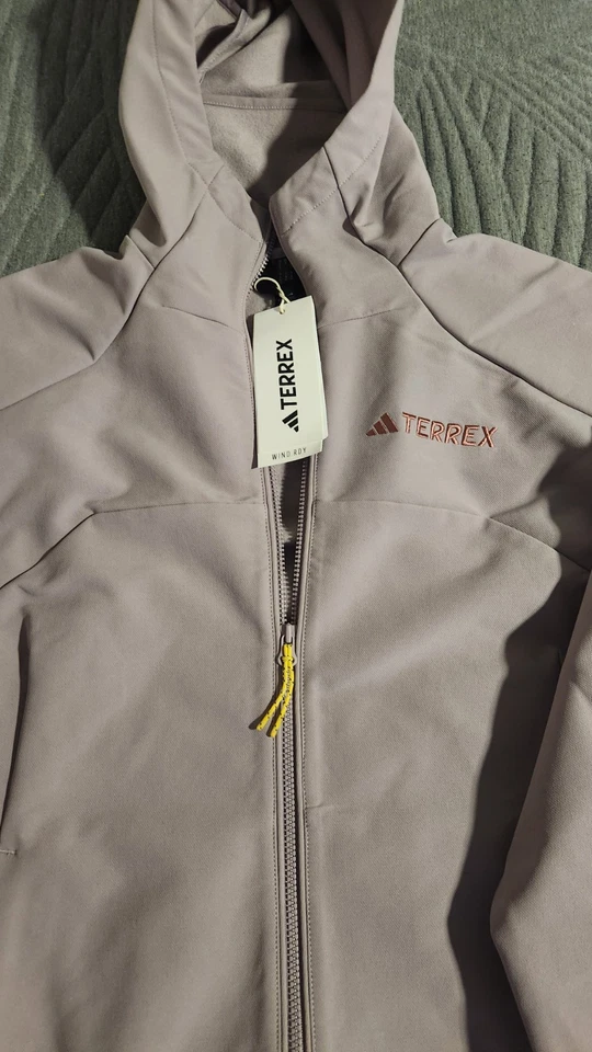 Adidas TERREX National Geographic женская куртка размер M - Изображение 2 из 4