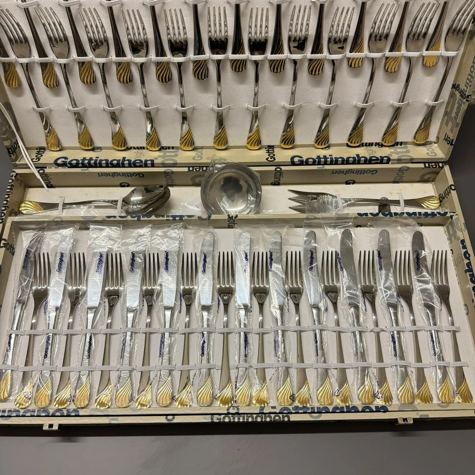 Cofanetto SERVIZIO posate GOTTINGHEN ACCIAIO 18/10 E ORO 24K - Ottime condizioni - Immagine 2 di 4