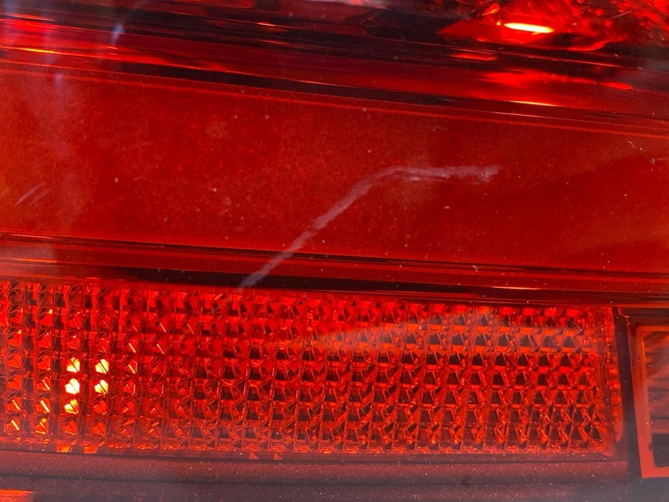 Conjunto de luz trasera exterior izquierda Audi RS7 2014 2015 OEM 4G8945096E (TL) Foto 4 de 4