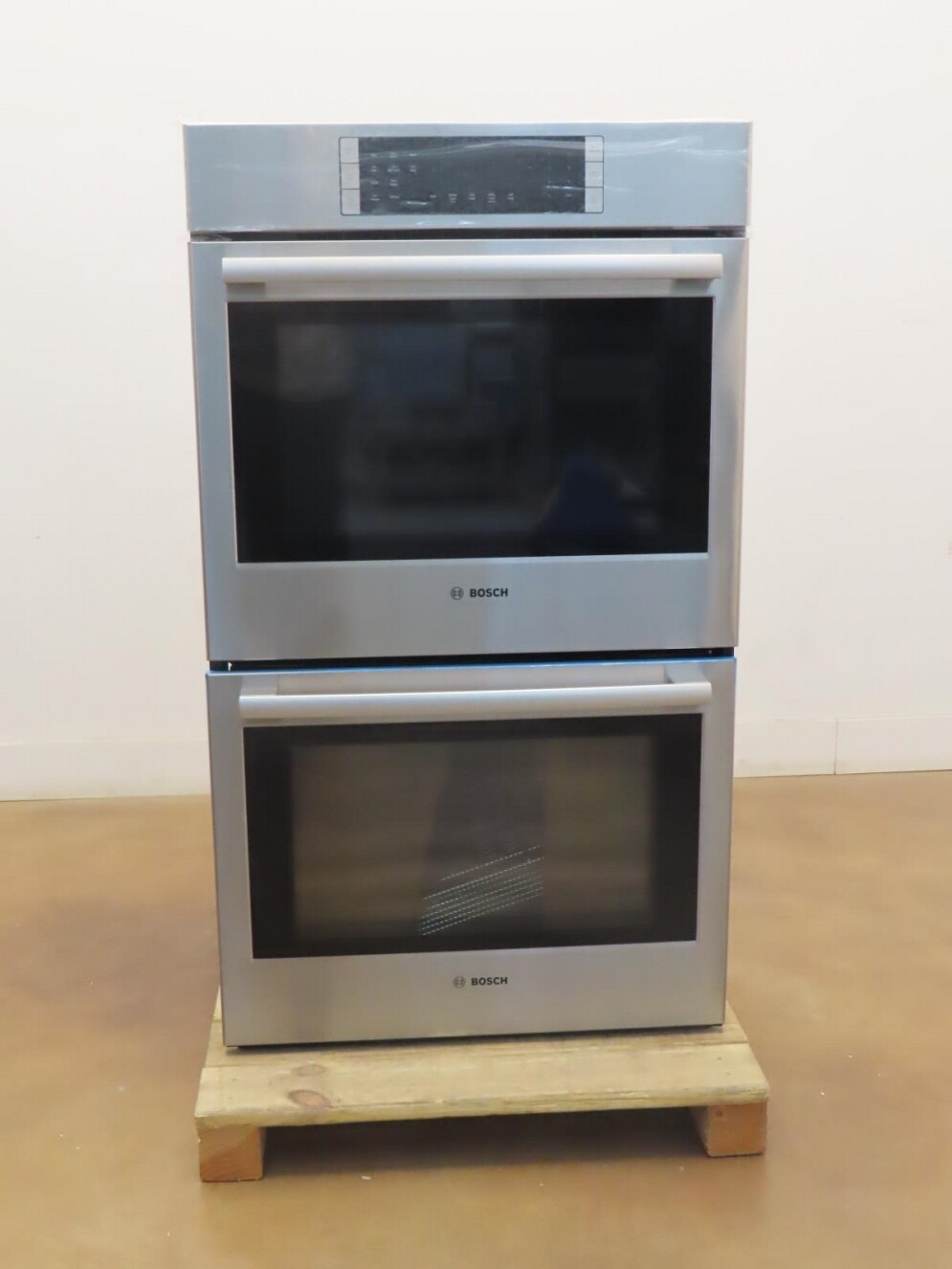 Bosch 800 Series HBL8651UC 30" Double Electric Convection Wall Oven