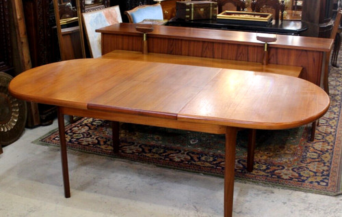 Mid-Century Modern Heywood Wakefield Wishbone Drop Leaf Butterfly