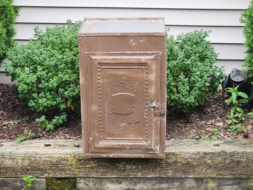 Gabinete de seguridad para pastel de metal 2 estantes vintage 15x23,5x11,75 pintado oxidado granja Foto 4 de 4