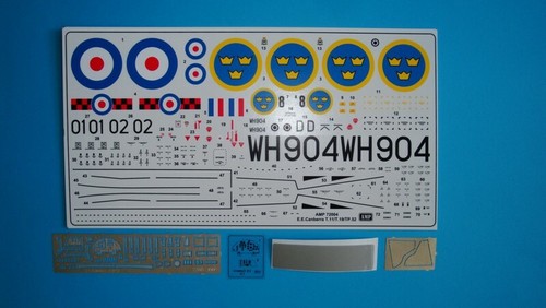 AMP 72-004 E.E. Canberra T.Mk 11 1/72 scale - Picture 7 of 12