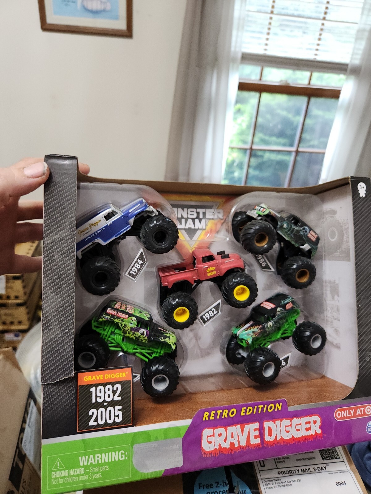 Monster Jam Retro Edition Grave Digger Evolution 5 Trucks 1982-2005 Toy ...