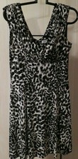 Calvin Klein Size 8 Black White Printed A-Line Dress  Ho-1-13