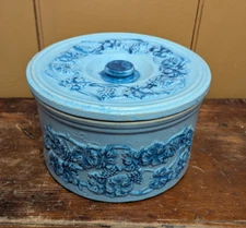 Antique Robinson Clay Products 9.5" Blue Salt Glaze Stoneware Butter Crock Grape