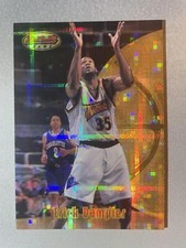 1997-98 Bowman's Best #66 Erick Dampier Atomic Refractors