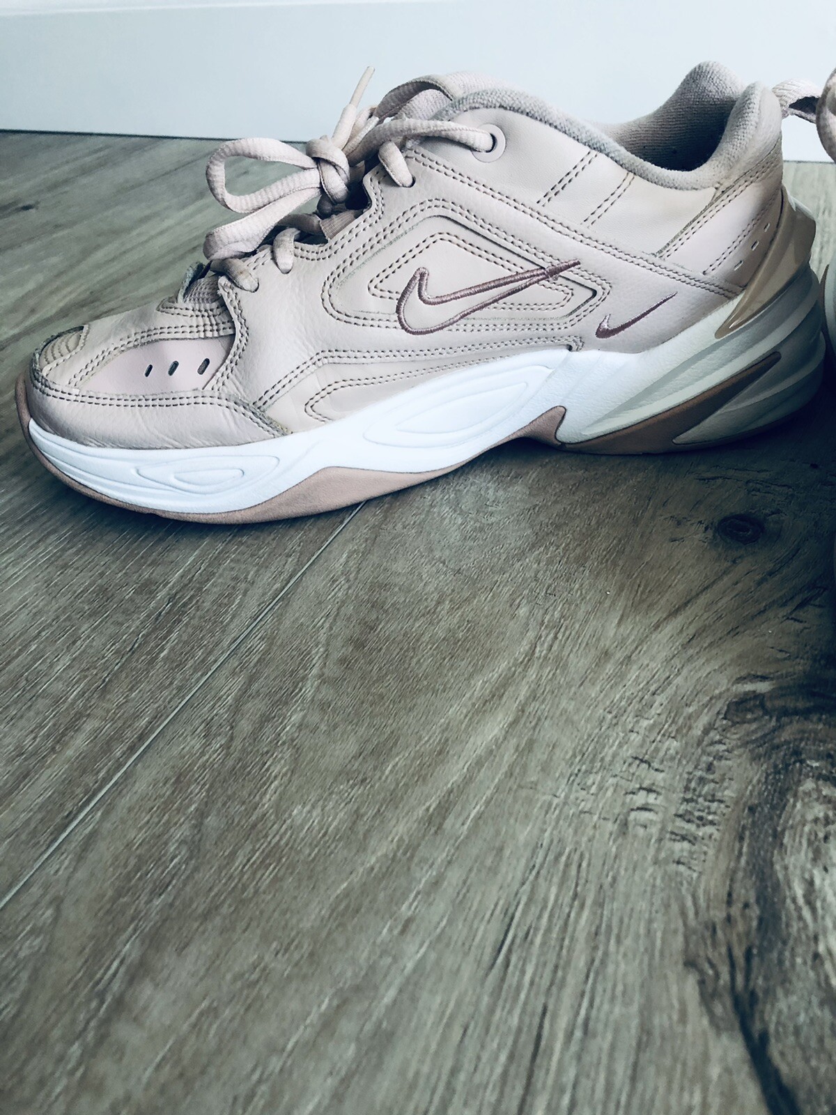 Sneaker | M2K TEKNO Beige - Nike Damen · Cramer Zahn