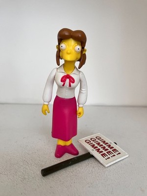 PLAYMATES INTERACTIVE THE SIMPSONS SERIE 14 MISS HOOVER ACTIONFIGUR WOS