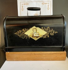 VINTAGE Original Children Toy Mini Sewing Machine In The Bakelite Case Working