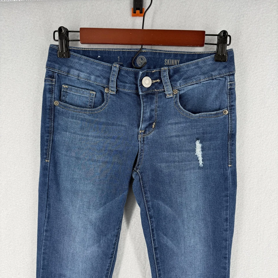 Pantalones de mezclilla ajustados SO para mujer 1 azul elástico desgastados tiro medio informales 26x30,5 Foto 3 de 4