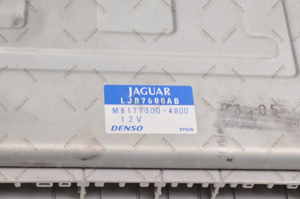 JAGUAR XK8 X100 Modulo Climatizzatore Unità Di Controllo LJB7600AB - Immagine 2 di 4