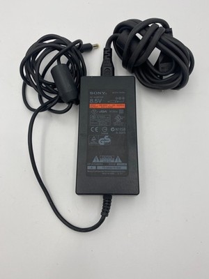 Sony Netzteil Model: SCPH-70100, 100V-240V, Output: 8.5V