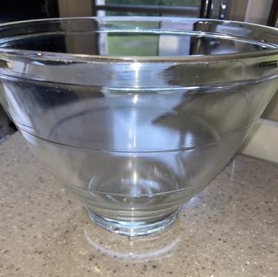 VTG  Pyrex Kitchen Aid Heavy Clear Glass Beehive Mixing Bowl 3 qt Ribbed Locking