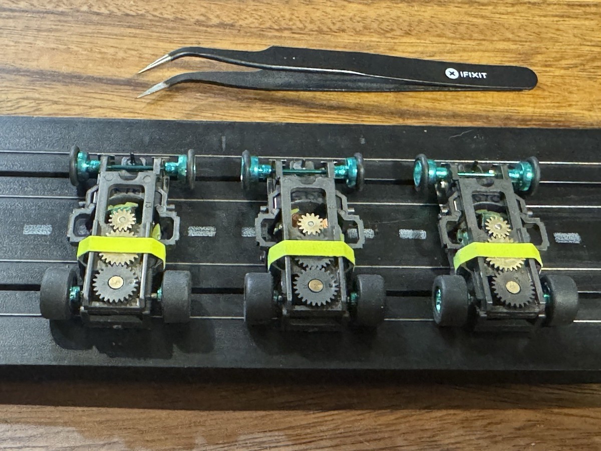 AFX Magnatraction Mean Green Armature Chassis Cleaned/Overhauled/Really  Fast!