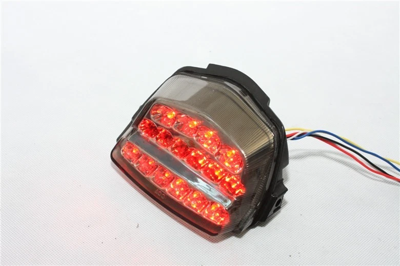 Luz trasera LED de humo señal de giro de freno para 08-12 Honda CBR 1000RR/Fireblade Foto 3 de 4