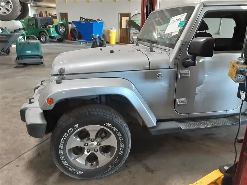 Jeep JK Wrangler OE Fuel Injector Rail 3.6L 20122017 142943 eBay