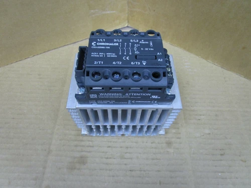 CHROMALOX POWER CONTROLLER CS3-02560-100 5-32Vdc 600Vac 25A AMP