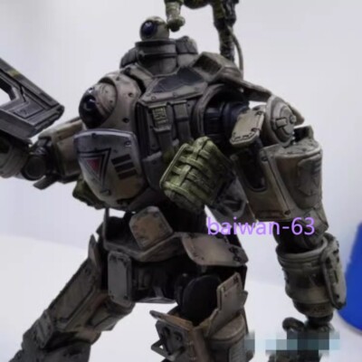 Play Arts Kai Atlas Titanfall Armor Robot Variable Statue Action