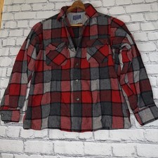 Vintage 60s Pendleton M Board Shirt Buffalo Plaid Wool Loop Collar Made in USA