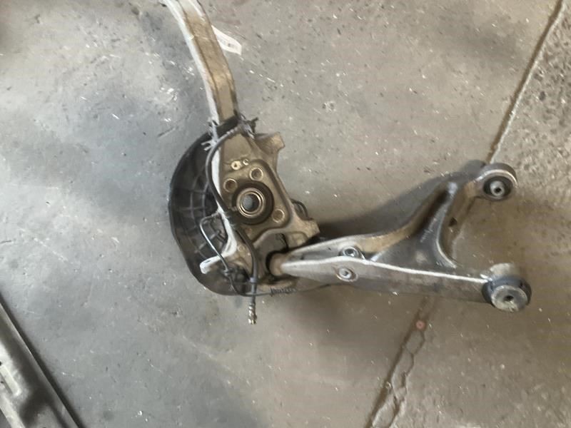14-17 Maserati Ghibli SQ4 3.0L AWD Front Left Spindle Knuckle w/ Hub