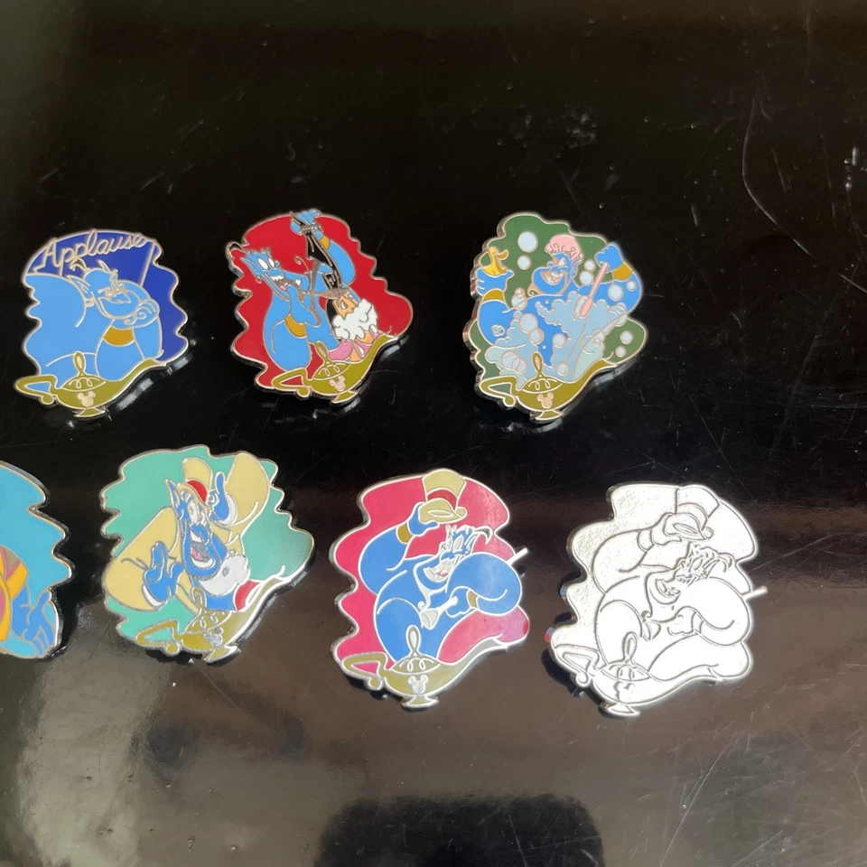 Juego completo de prendedores ocultos de Mickey Disney Genie de Aladdin 2015 Foto 3 de 4